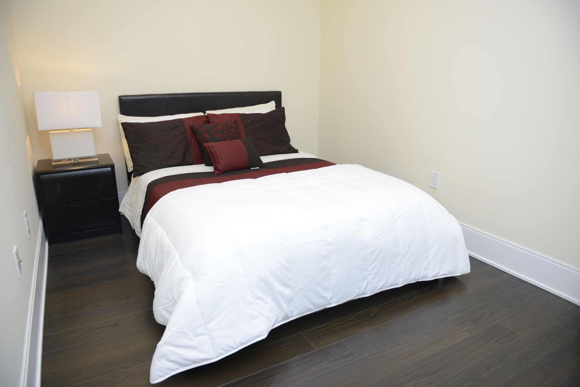 Life Suites Luxury Downtown Condos Toronto Esterno foto