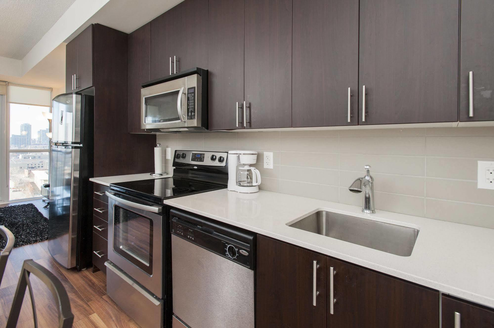 Life Suites Luxury Downtown Condos Toronto Esterno foto