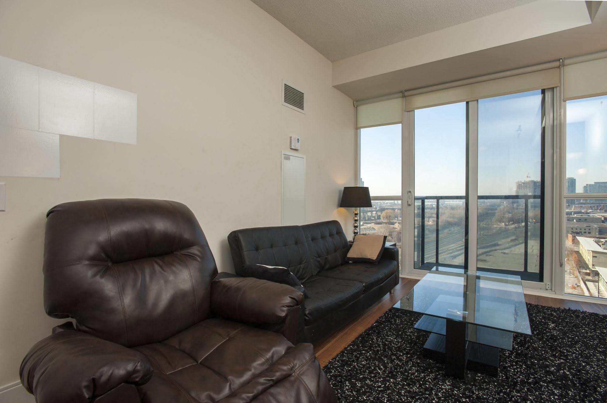 Life Suites Luxury Downtown Condos Toronto Esterno foto